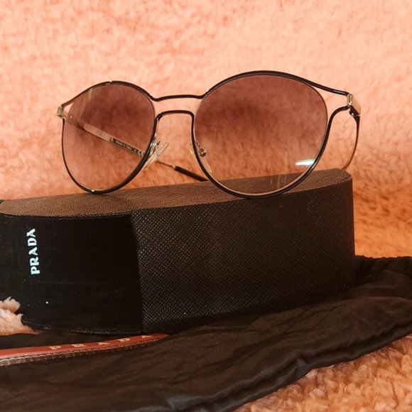 Prada sunglasses main image 7